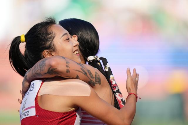 v体育-世锦赛葛曼棋无缘百米决战 牙买加飞人横扫领奖台