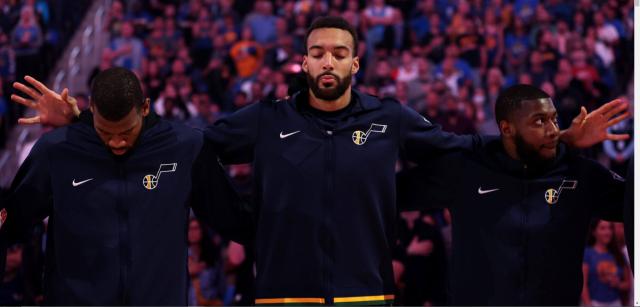 v站体育-爵士队内会议扭转局势 戈贝尔：积极沟通 拥抱当下